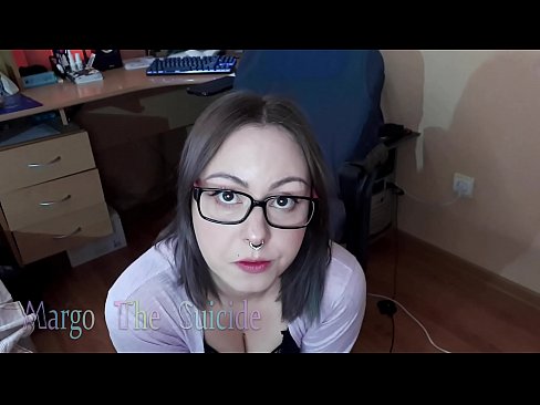 ❤️ Ragazza sexy con gli occhiali succhia il dildo profondamente sulla macchina fotografica ️ Video di sesso di qualitàal it.xxxpornimages.ru ☑